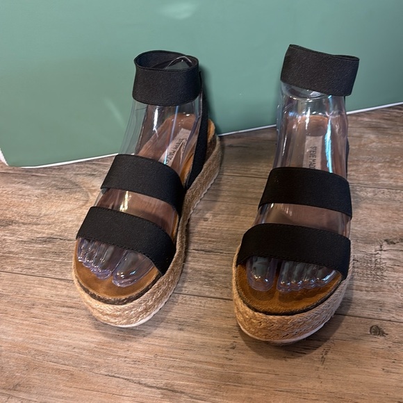 Steve Madden Kimmie Espadrille Platform Sandals | Size 6 Summer Sandals! - Picture 3 of 9